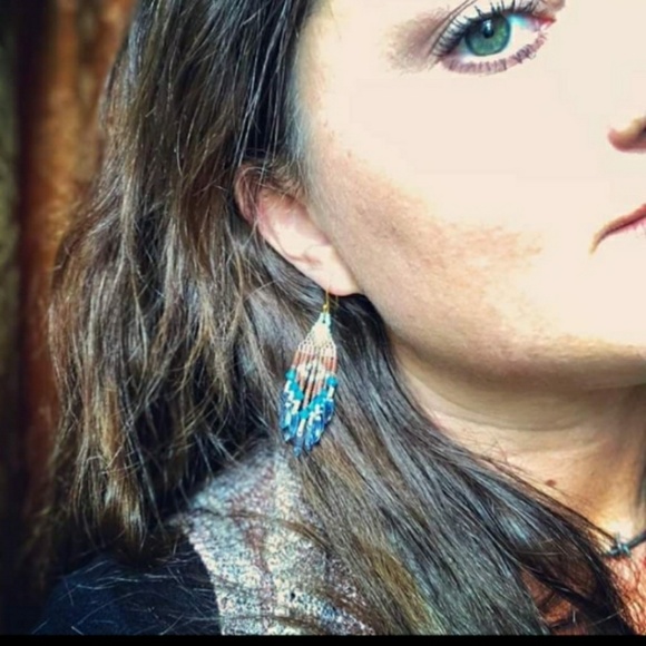 🎉HP🎉JRW Handmade Swarovski Turquoise Earrings - Picture 5 of 6